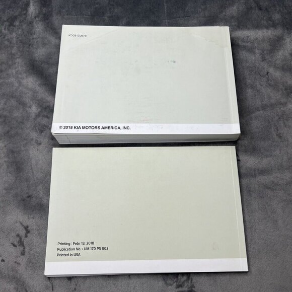 2019 Kia‎ Optima Owners Manual Book - Picture 2 of 3